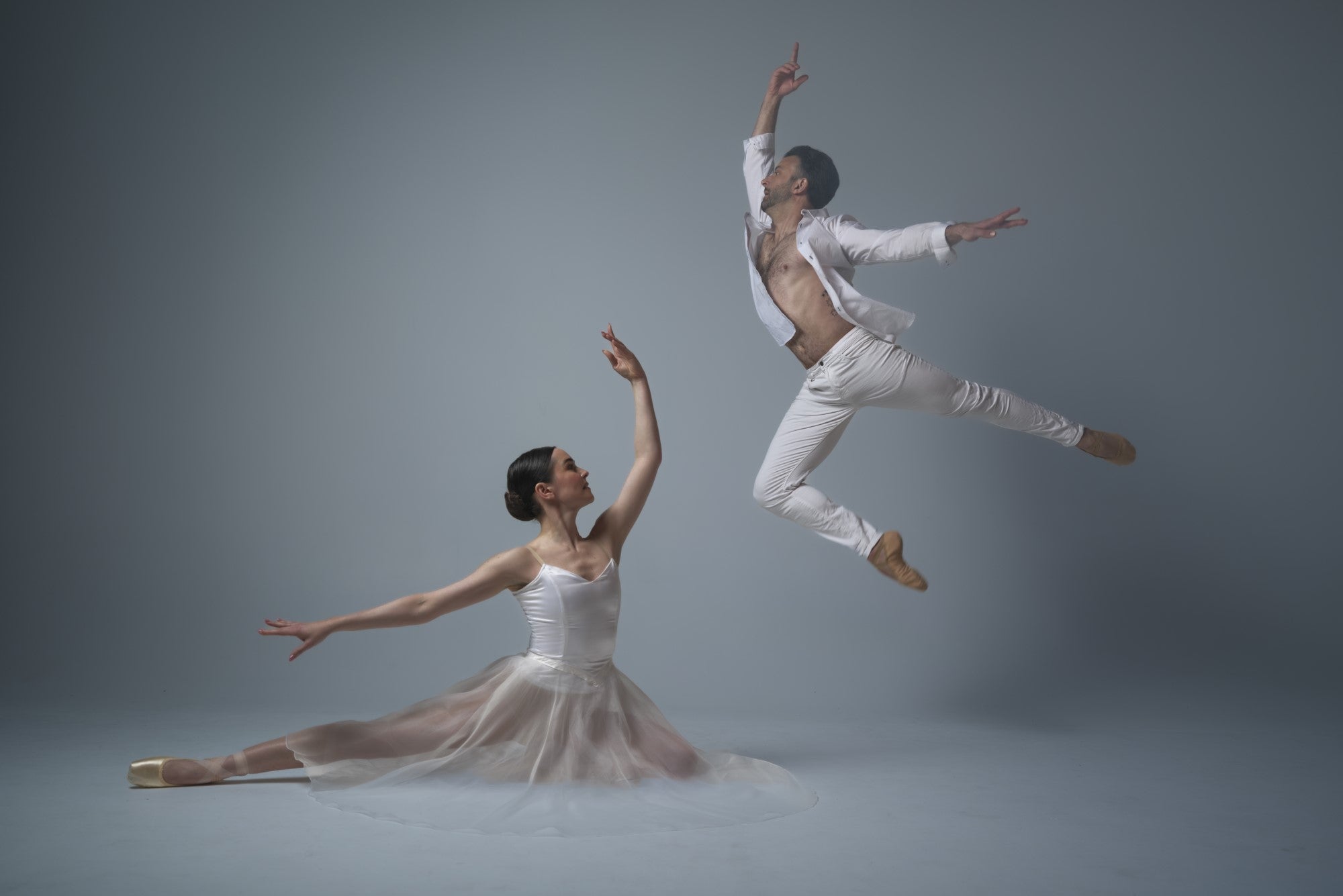 Dan & Zora Avila | GFX100 II