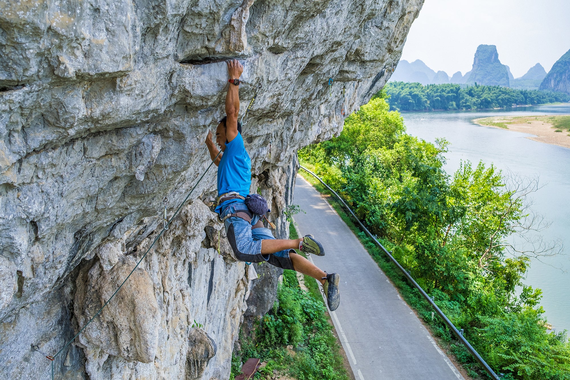 Yi Qian | XF23mmF1.4 R LM WR