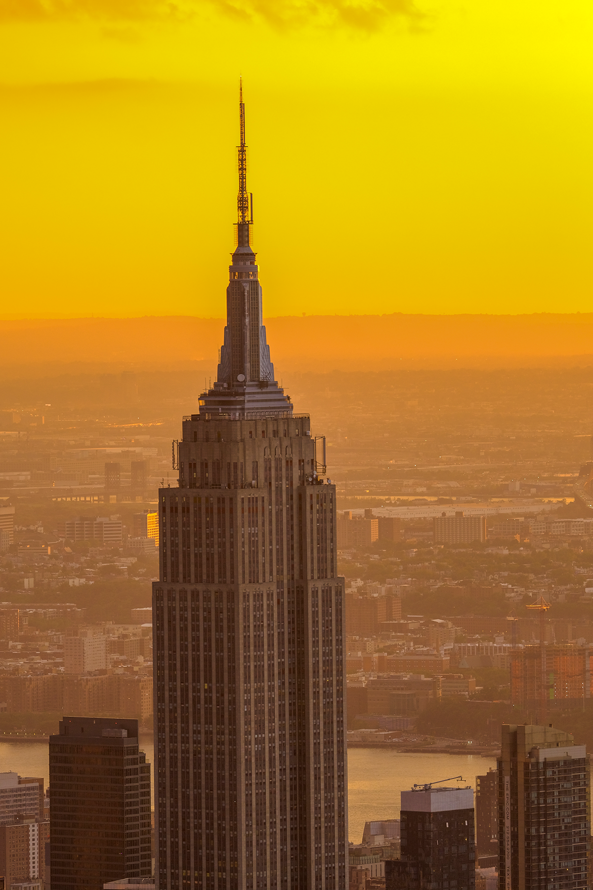 Dinesh Boaz | XF200mmF2 R LM OIS WR