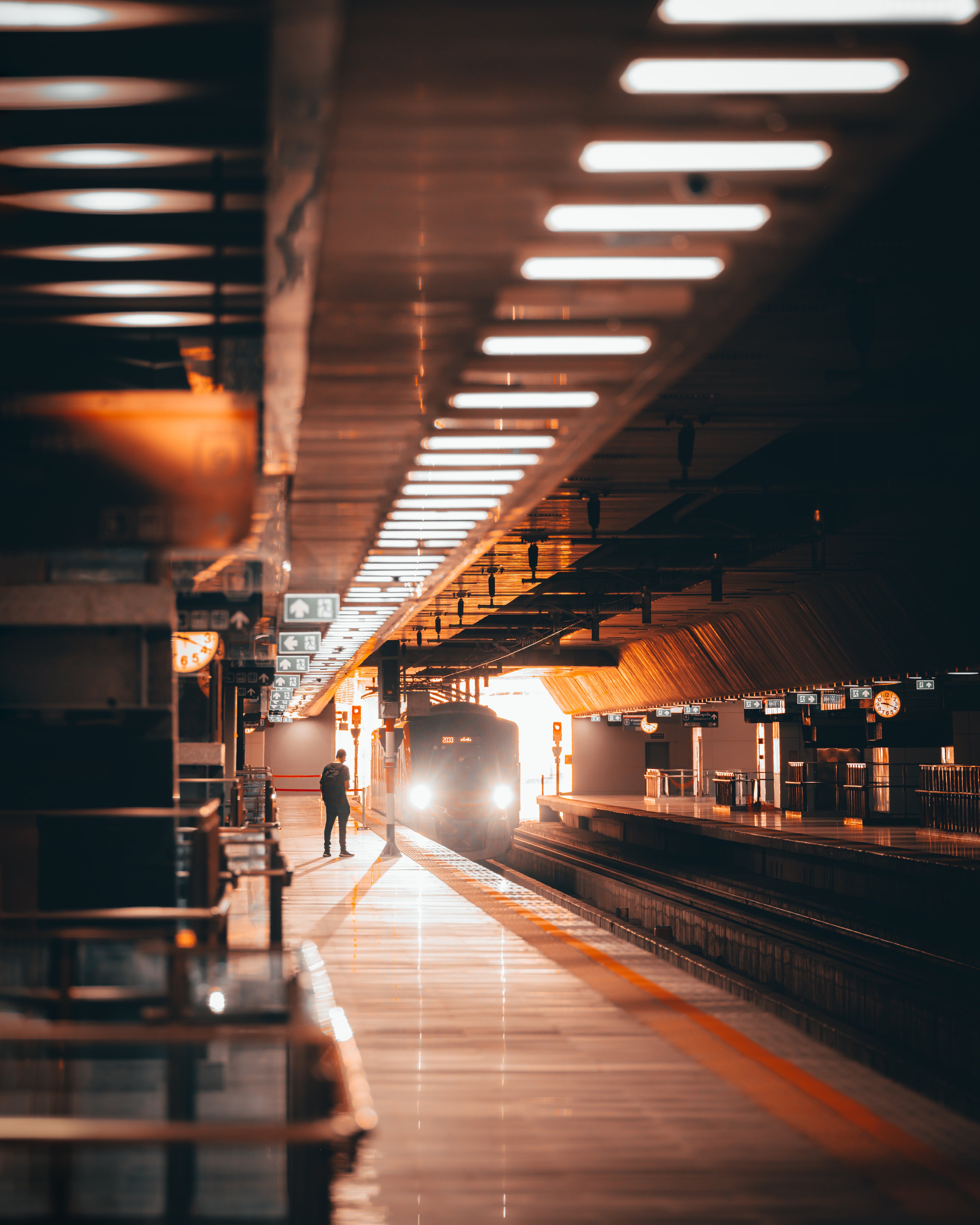 Kankavee Kanjandecha | GF250mmF4 R LM OIS WR