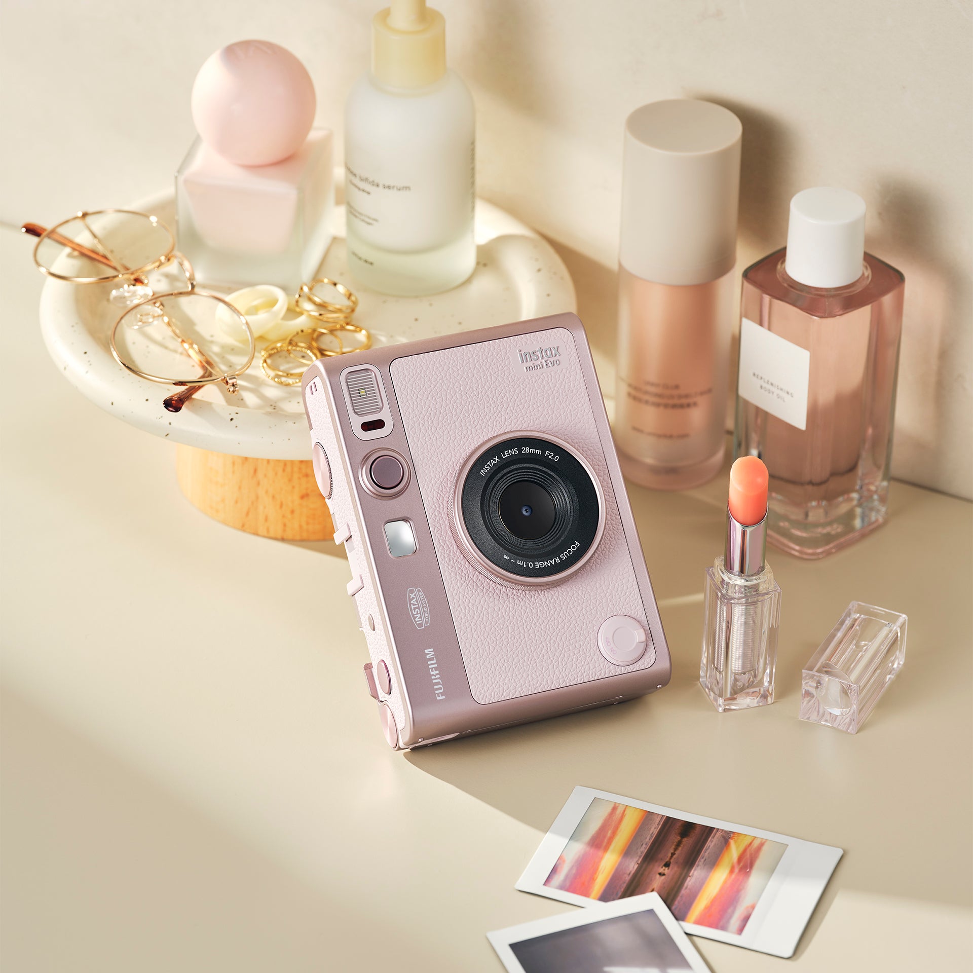instax mini Evo Gentle Rose